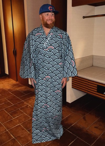 Justin Turner in a kimono